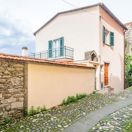Comfy & Roomy Apt - View On The Ligurian Hills! Vezzano Ligure Bagian luar foto